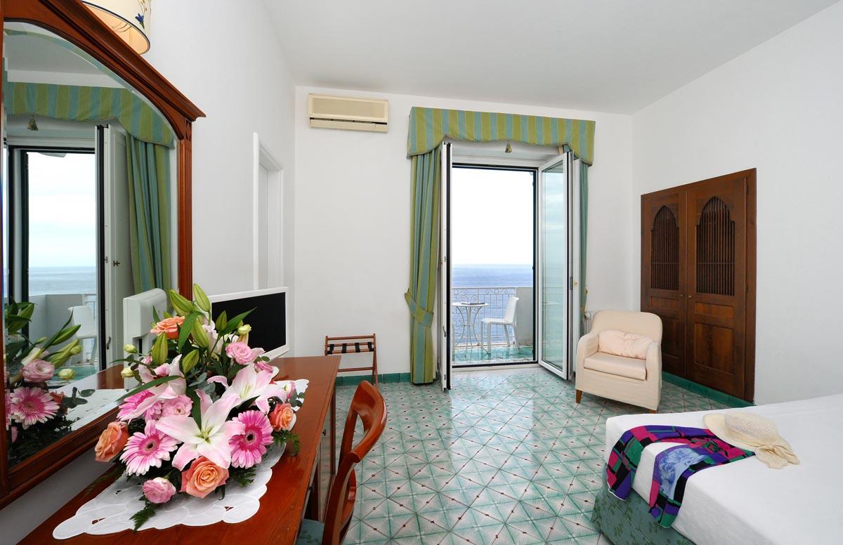 Hotel Luna Convento Amalfi Exteriör bild