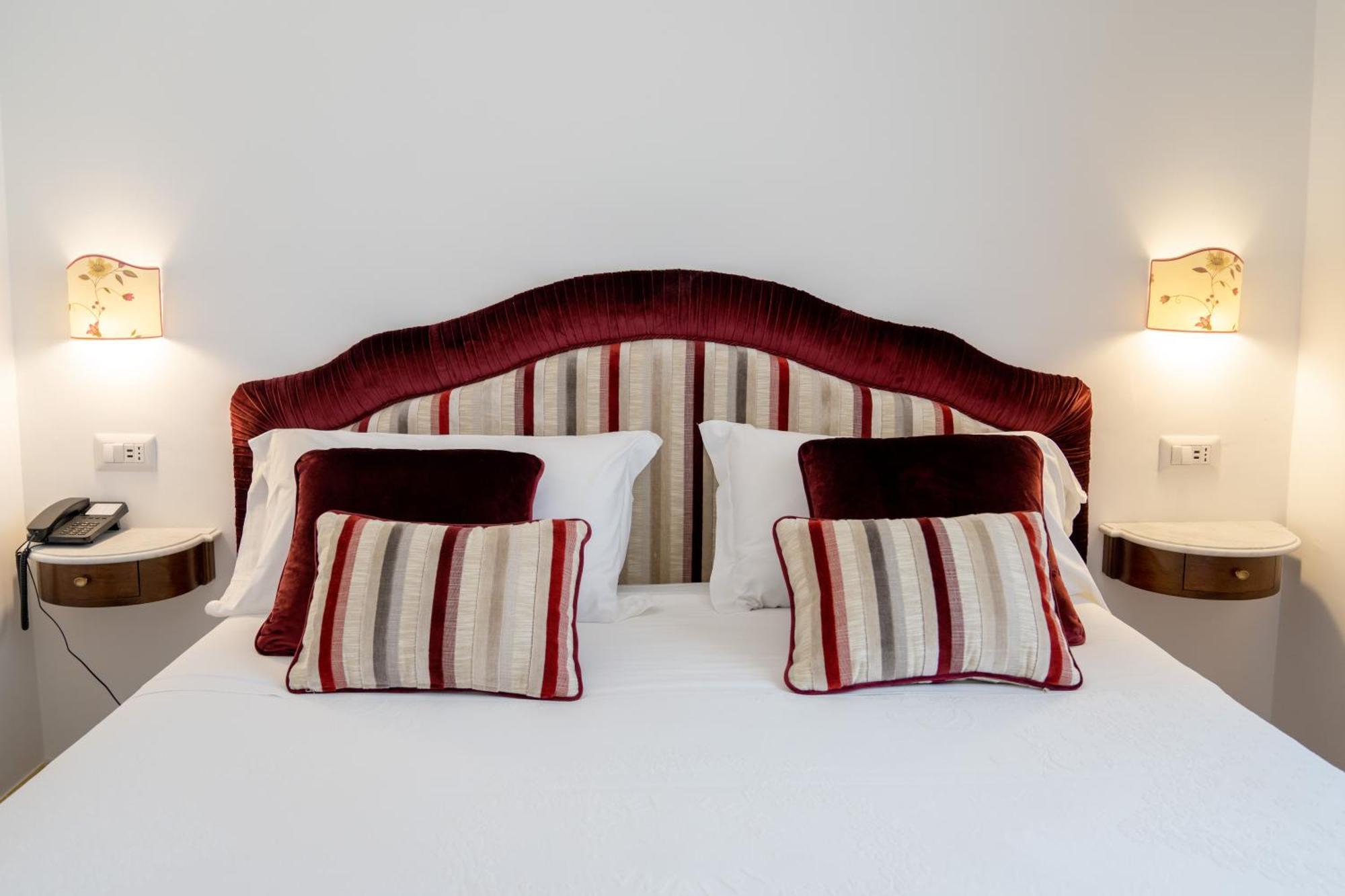 Hotel Luna Convento Amalfi Rum bild