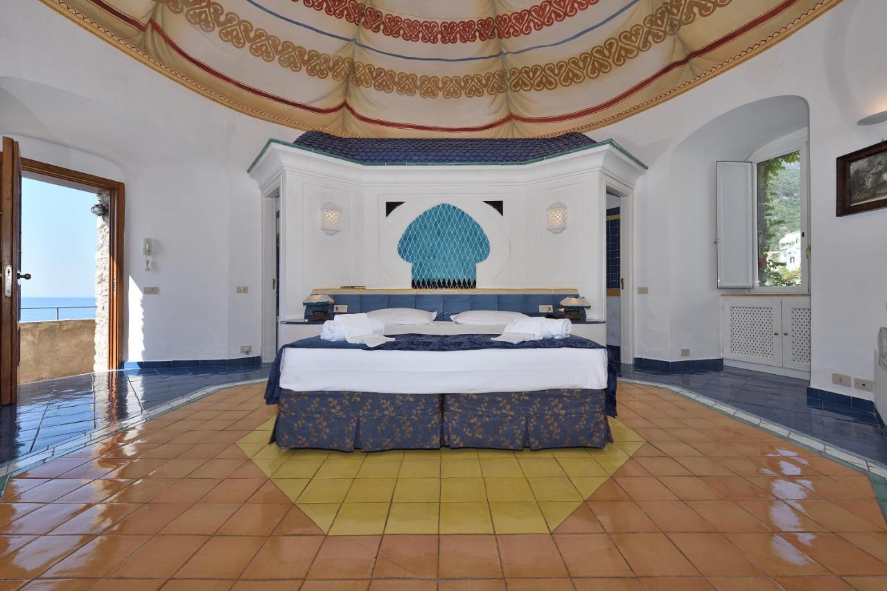 Hotel Luna Convento Amalfi Exteriör bild